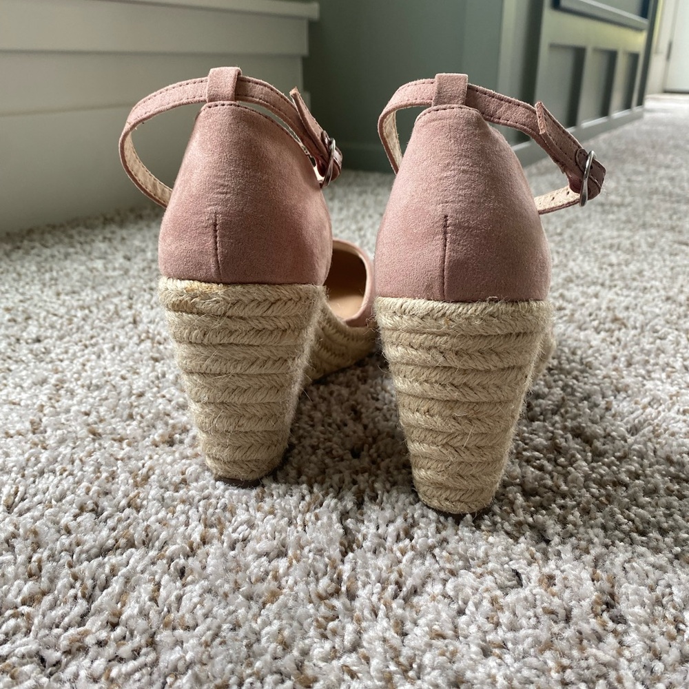 Pink Espadrille heels with Jute Soles - Picture 5 of 7